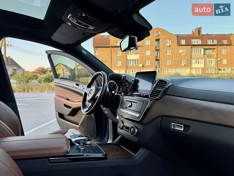 Внедорожник / Кроссовер Mercedes-Benz GLE-Class 2016 в Киеве