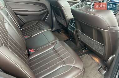 Внедорожник / Кроссовер Mercedes-Benz GLE-Class 2016 в 
