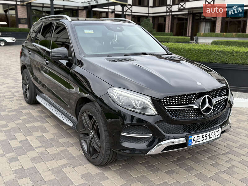Внедорожник / Кроссовер Mercedes-Benz GLE-Class 2016 в Днепре фото 16 Внедорожник / Кроссовер Mercedes-Benz GLE-Class 2016 в Днепре