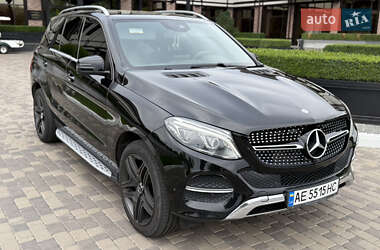 Внедорожник / Кроссовер Mercedes-Benz GLE-Class 2016 в 