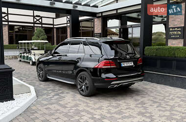 Внедорожник / Кроссовер Mercedes-Benz GLE-Class 2016 в 