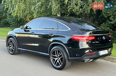 Внедорожник / Кроссовер Mercedes-Benz GLE-Class 2016 в 