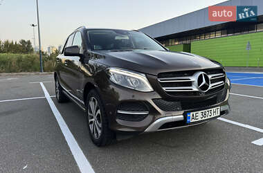 Внедорожник / Кроссовер Mercedes-Benz GLE-Class 2016 в 