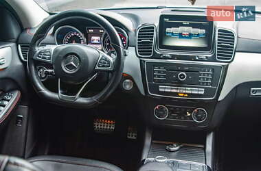 Внедорожник / Кроссовер Mercedes-Benz GLE-Class 2015 в 
