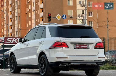Внедорожник / Кроссовер Mercedes-Benz GLE-Class 2018 в 
