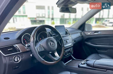 Внедорожник / Кроссовер Mercedes-Benz GLE-Class 2018 в 
