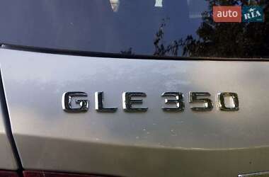 Внедорожник / Кроссовер Mercedes-Benz GLE-Class 2015 в 