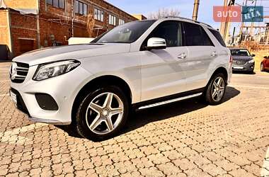 Внедорожник / Кроссовер Mercedes-Benz GLE-Class 2015 в 