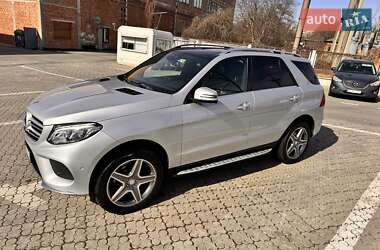 Внедорожник / Кроссовер Mercedes-Benz GLE-Class 2015 в 