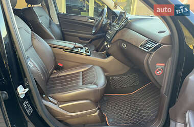 Внедорожник / Кроссовер Mercedes-Benz GLE-Class 2015 в 