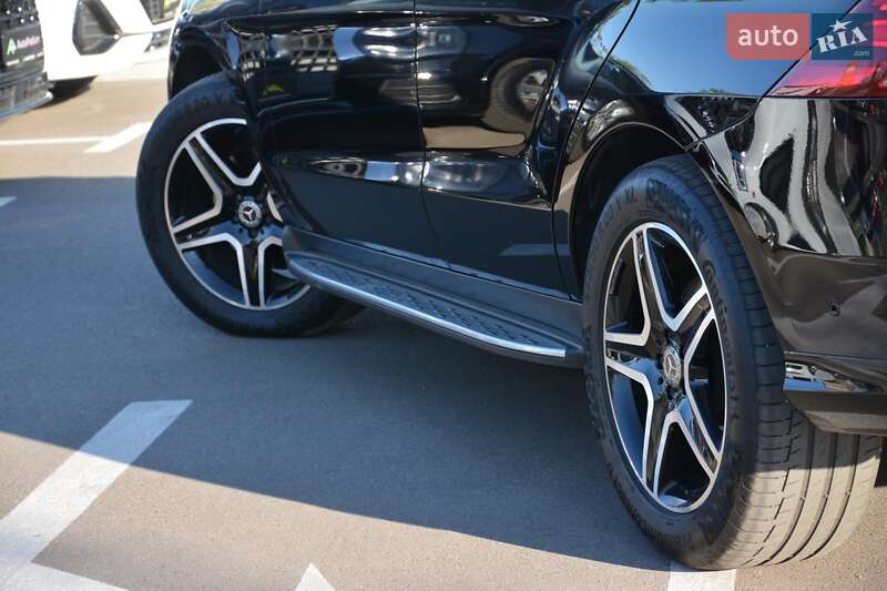 Внедорожник / Кроссовер Mercedes-Benz GLE-Class 2016 в Киеве