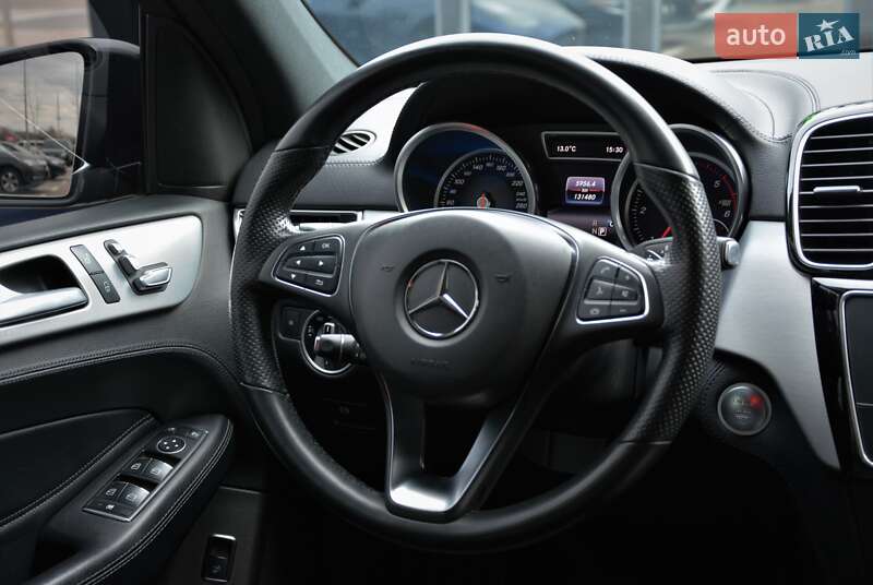 Внедорожник / Кроссовер Mercedes-Benz GLE-Class 2016 в Киеве