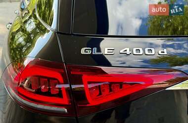 Внедорожник / Кроссовер Mercedes-Benz GLE-Class 2022 в 