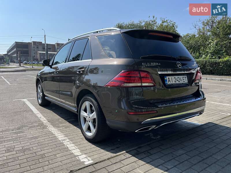 Внедорожник / Кроссовер Mercedes-Benz GLE-Class 2015 в Луцке фото 6 Внедорожник / Кроссовер Mercedes-Benz GLE-Class 2015 в Луцке