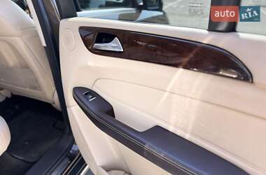 Внедорожник / Кроссовер Mercedes-Benz GLE-Class 2015 в 