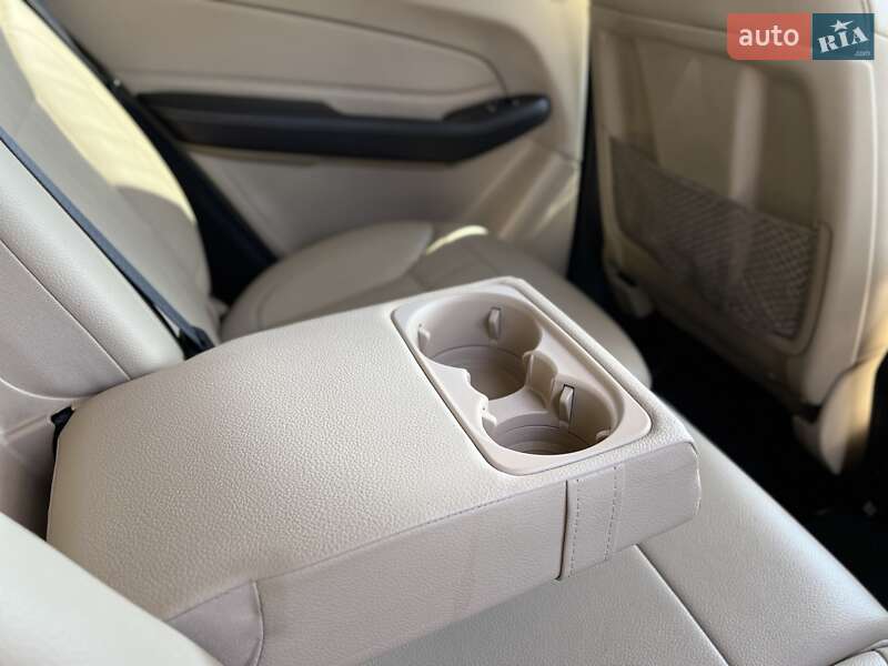 Внедорожник / Кроссовер Mercedes-Benz GLE-Class 2015 в Луцке фото 38 Внедорожник / Кроссовер Mercedes-Benz GLE-Class 2015 в Луцке