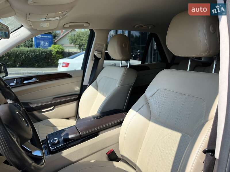 Внедорожник / Кроссовер Mercedes-Benz GLE-Class 2015 в Луцке фото 15 Внедорожник / Кроссовер Mercedes-Benz GLE-Class 2015 в Луцке