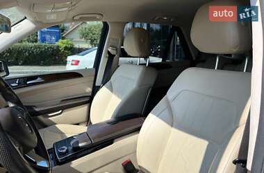 Внедорожник / Кроссовер Mercedes-Benz GLE-Class 2015 в 