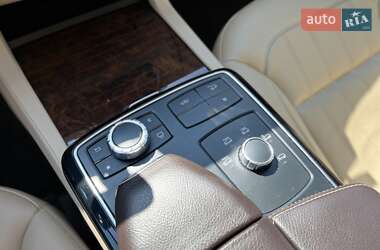 Внедорожник / Кроссовер Mercedes-Benz GLE-Class 2015 в 