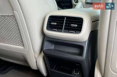 Внедорожник / Кроссовер Mercedes-Benz GLE-Class 2020 в 