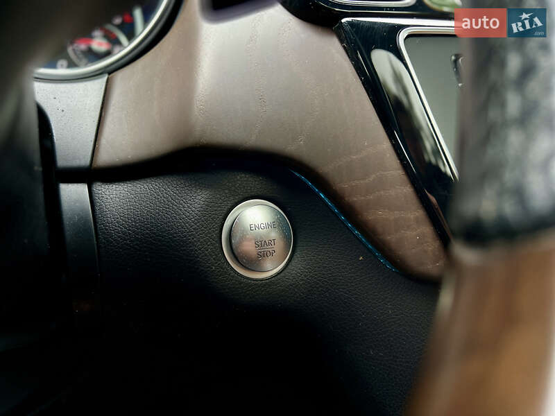 Внедорожник / Кроссовер Mercedes-Benz GLE-Class 2018 в Киеве