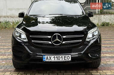 Внедорожник / Кроссовер Mercedes-Benz GLE-Class 2016 в 