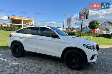 Внедорожник / Кроссовер Mercedes-Benz GLE-Class 2016 в 