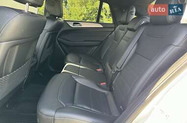 Внедорожник / Кроссовер Mercedes-Benz GLE-Class 2016 в 