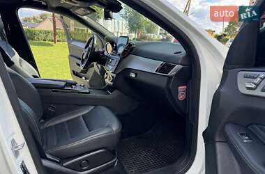Внедорожник / Кроссовер Mercedes-Benz GLE-Class 2016 в 
