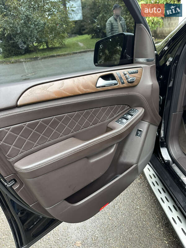 Внедорожник / Кроссовер Mercedes-Benz GLE-Class 2017 в Ивано-Франковске