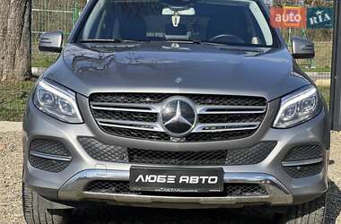 Позашляховик / Кросовер Mercedes-Benz GLE-Class 2015 в  фото 3 Позашляховик / Кросовер Mercedes-Benz GLE-Class 2015 в