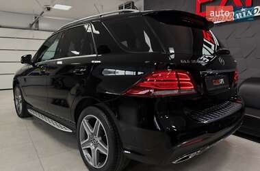 Внедорожник / Кроссовер Mercedes-Benz GLE-Class 2018 в 