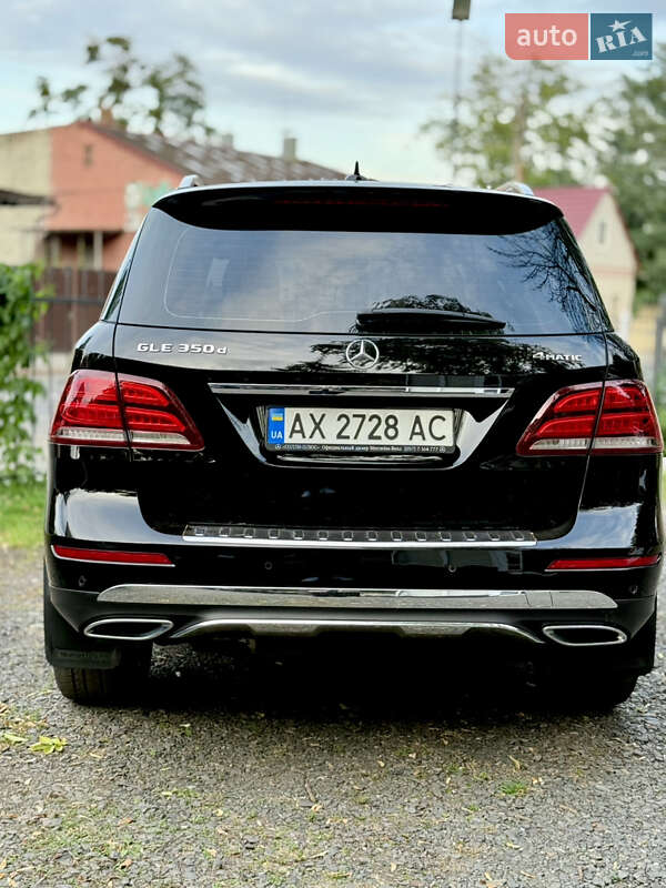 Внедорожник / Кроссовер Mercedes-Benz GLE-Class 2017 в Харькове фото 13 Внедорожник / Кроссовер Mercedes-Benz GLE-Class 2017 в Харькове