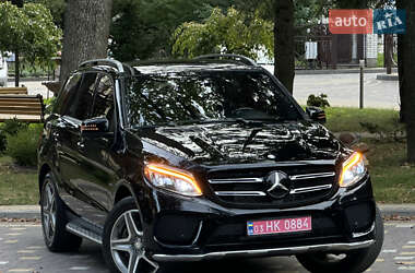 Внедорожник / Кроссовер Mercedes-Benz GLE-Class 2016 в 