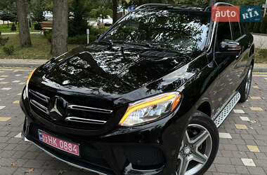Внедорожник / Кроссовер Mercedes-Benz GLE-Class 2016 в 