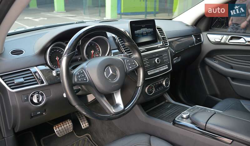 Позашляховик / Кросовер Mercedes-Benz GLE-Class 2016 в Києві фото 21 Позашляховик / Кросовер Mercedes-Benz GLE-Class 2016 в Києві