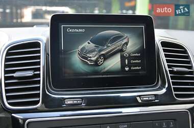 Внедорожник / Кроссовер Mercedes-Benz GLE-Class 2016 в 