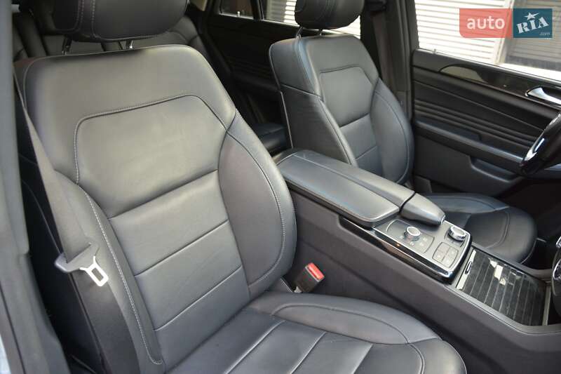 Позашляховик / Кросовер Mercedes-Benz GLE-Class 2016 в Києві фото 53 Позашляховик / Кросовер Mercedes-Benz GLE-Class 2016 в Києві
