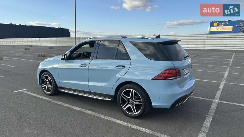 Внедорожник / Кроссовер Mercedes-Benz GLE-Class 2017 в Львове