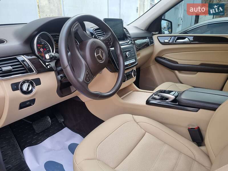 Внедорожник / Кроссовер Mercedes-Benz GLE-Class 2018 в Ровно
