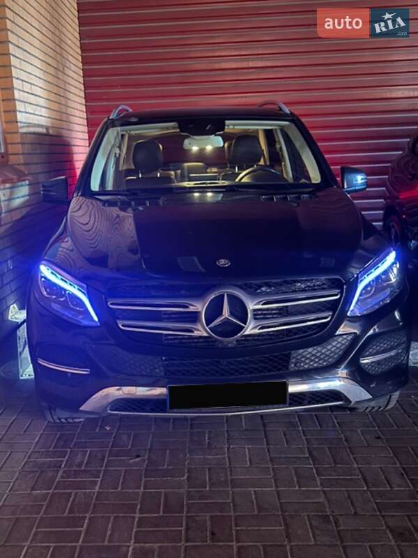Позашляховик / Кросовер Mercedes-Benz GLE-Class 2016 в Дніпрі