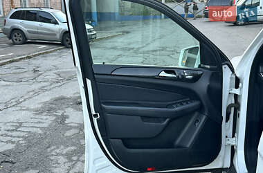 Внедорожник / Кроссовер Mercedes-Benz GLE-Class 2018 в 