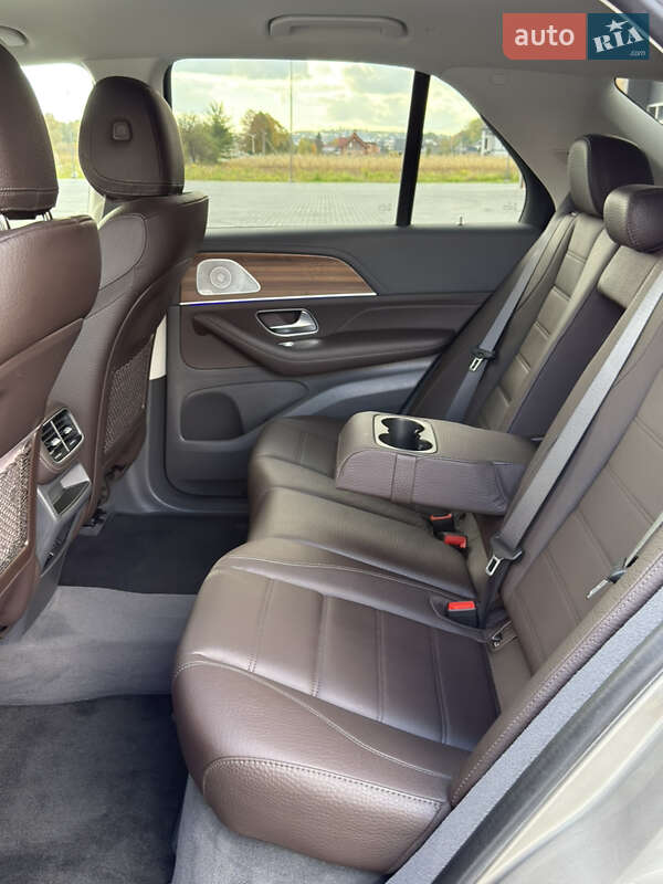 Внедорожник / Кроссовер Mercedes-Benz GLE-Class 2019 в Черновцах фото 16 Внедорожник / Кроссовер Mercedes-Benz GLE-Class 2019 в Черновцах