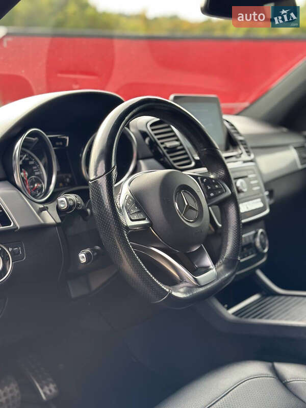 Позашляховик / Кросовер Mercedes-Benz GLE-Class 2017 в Іршаві