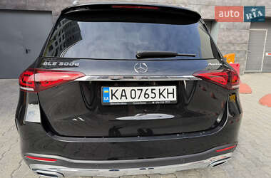 Позашляховик / Кросовер Mercedes-Benz GLE-Class 2023 в 