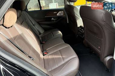 Позашляховик / Кросовер Mercedes-Benz GLE-Class 2023 в 