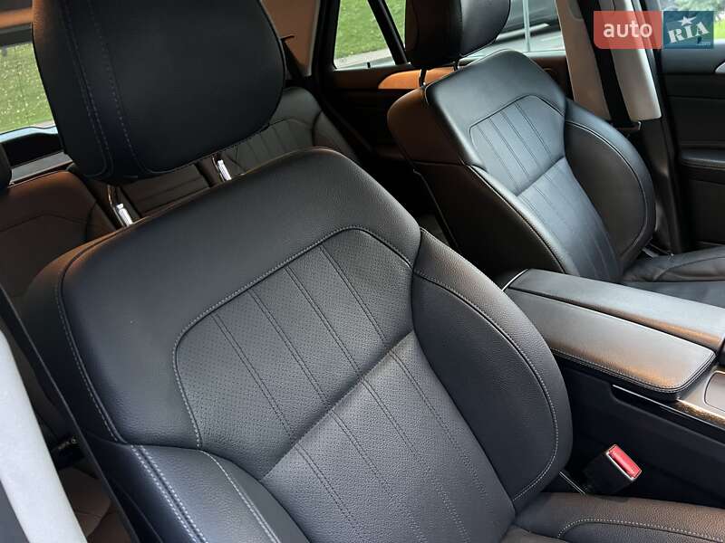 Внедорожник / Кроссовер Mercedes-Benz GLE-Class 2017 в Киеве фото 16 Внедорожник / Кроссовер Mercedes-Benz GLE-Class 2017 в Киеве