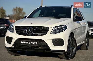 Внедорожник / Кроссовер Mercedes-Benz GLE-Class 2017 в 