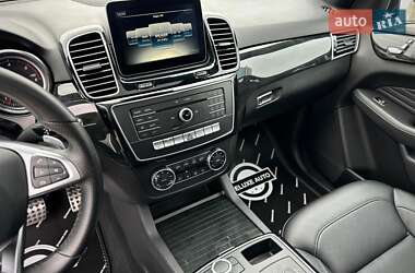 Внедорожник / Кроссовер Mercedes-Benz GLE-Class 2017 в 