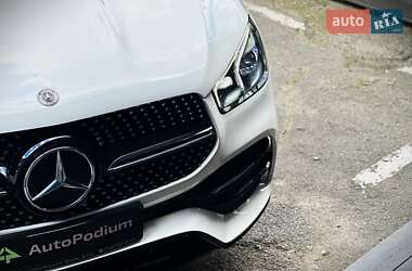 Внедорожник / Кроссовер Mercedes-Benz GLE-Class 2019 в 